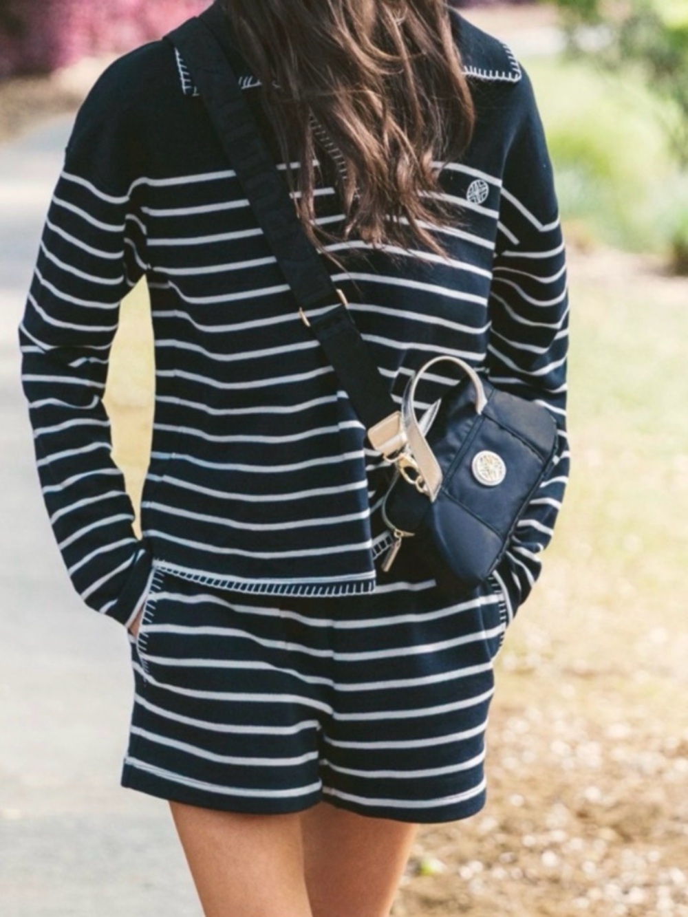 NWT Lilly Pulitzer XL Corvaya Terry Pullover “Noir Legacy Stripe” sz XL ✨💲128 - Picture 5 of 8